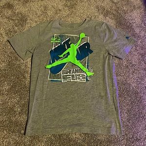 Grey and neon Nike Air Jordan graphic tee